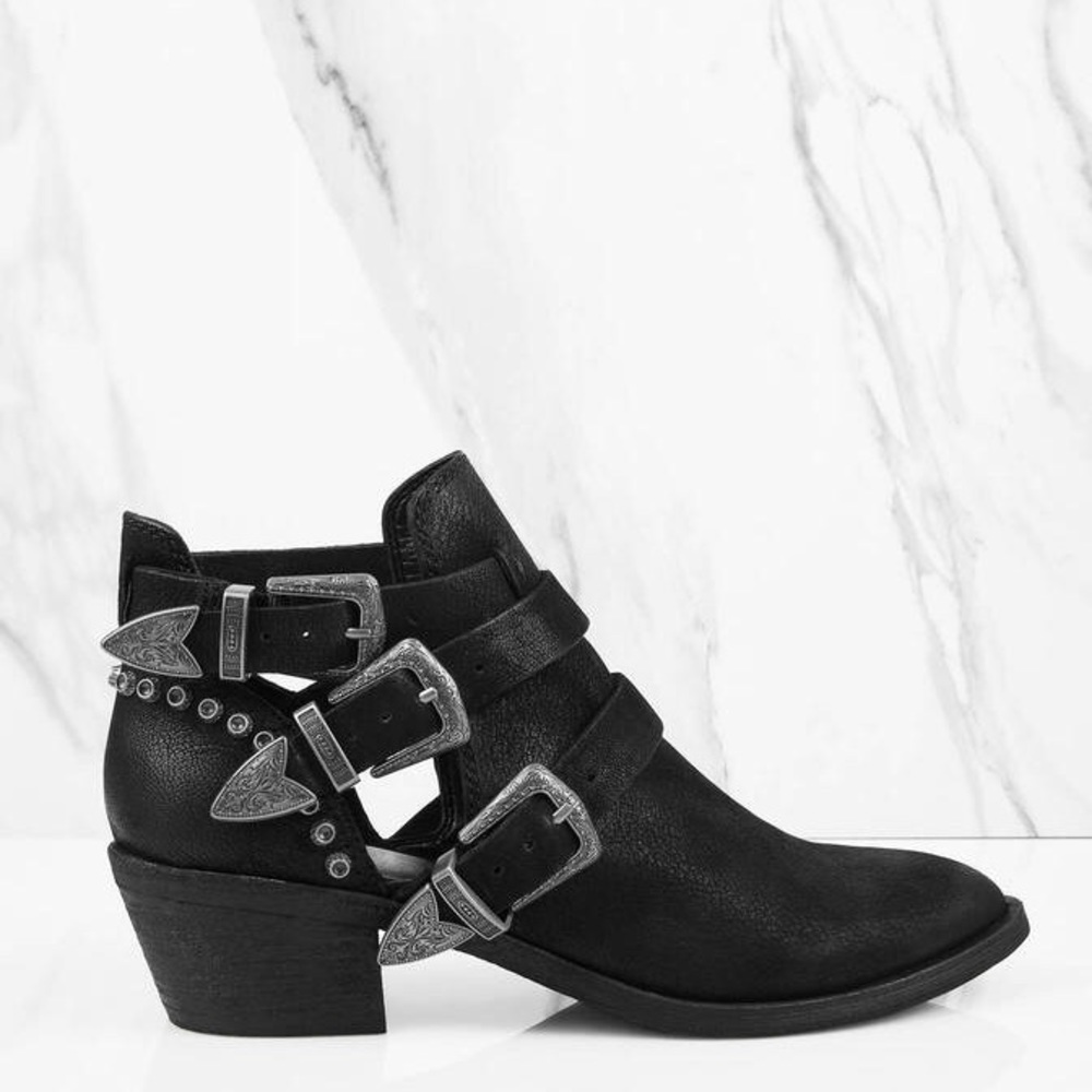 Dolce Vita Spur Bootie